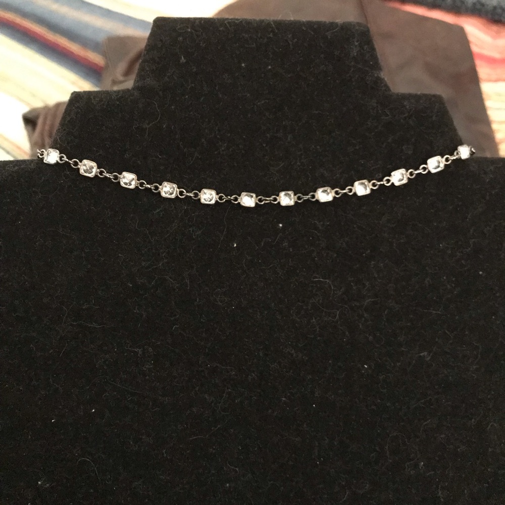 Choker necklace